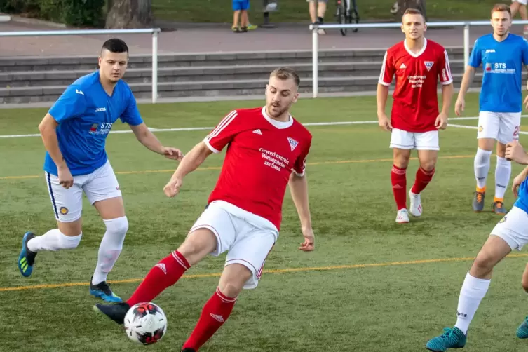 Weisenheims Trainer Daniel Schattner hat in dieser Saison bereits sieben Treffer erzielt.