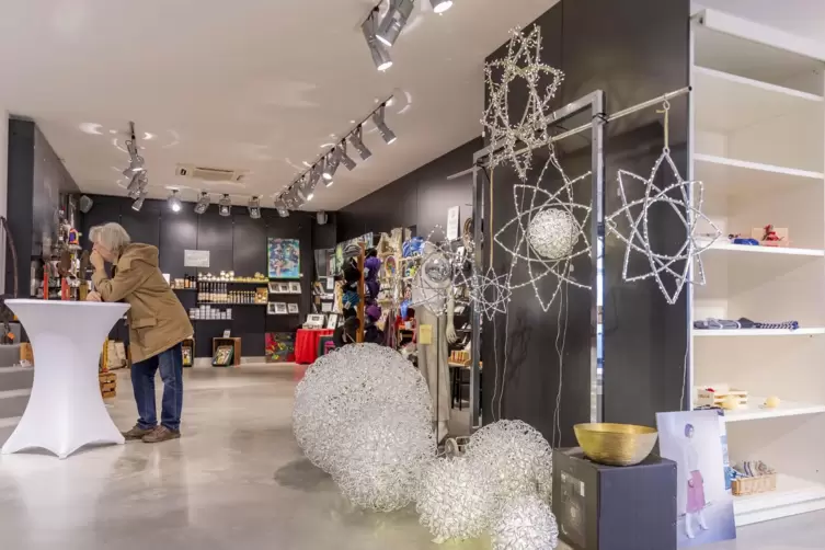 Blick in den Concept-Store im Talzentrum, in dem seit Dezember 2022 mehrere Läden eingezogen sind. Die Stadt plant aber noch meh