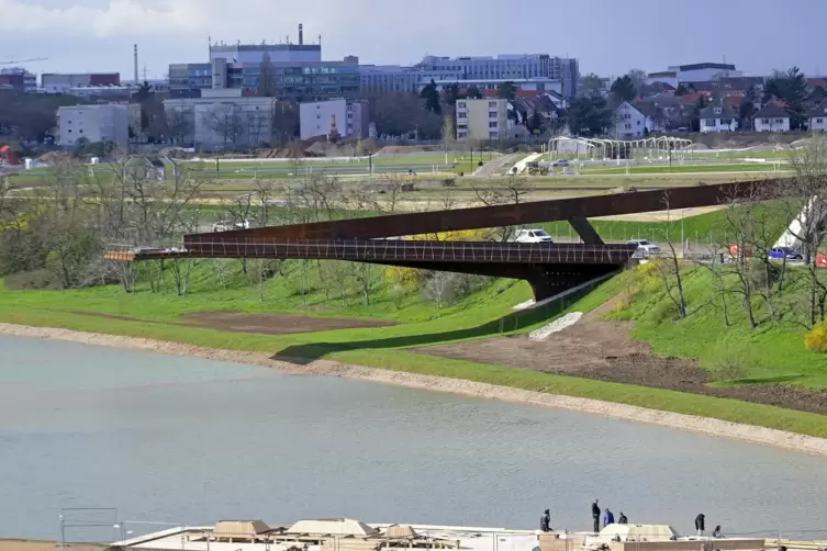 Der Panoramasteg und das Au-Gewässer stießen bei Naturschützern auf Kritik.