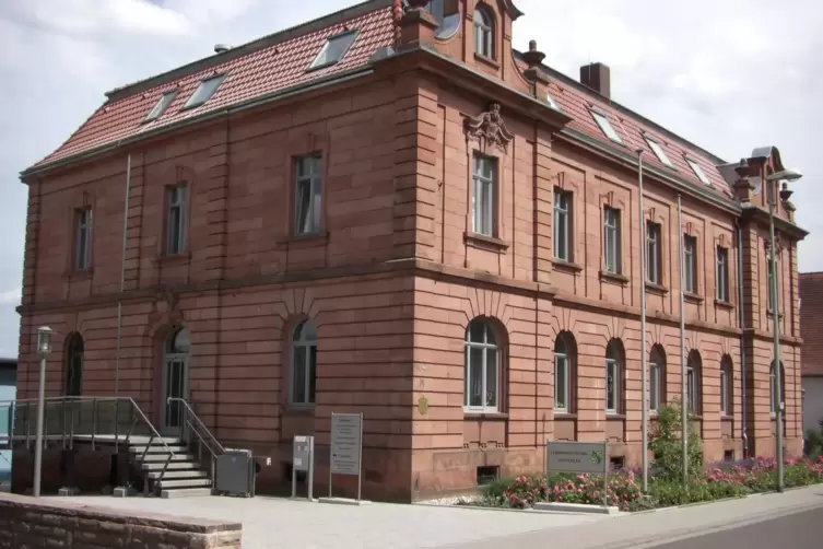 Das Winnweilerer Rathaus. 