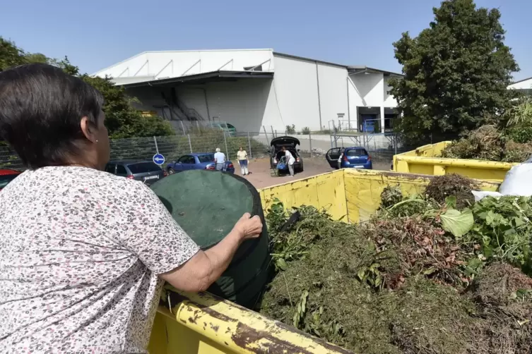 Wohin mit den Gartenabfällen?