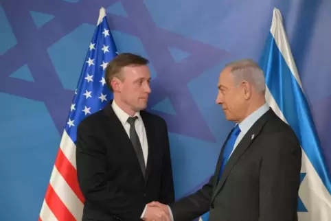 Unstimmigkeiten: Benjamin Netanjahu (rechts), Premierminister von Israel, begrüßt Jake Sullivan, Nationaler Sicherheitsberater d