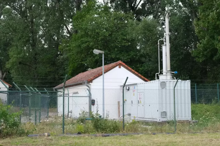 Macht von außen einen unscheinbaren Eindruck: Die Schwachgasanlage auf der Deponie Heuchelheim-Klingen. 