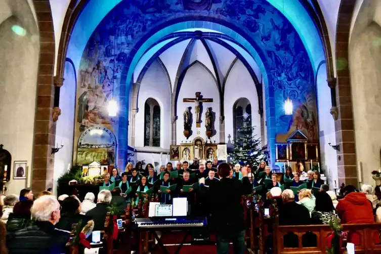 Festliche Stimmung herrschte in der katholischen Kirche in Martinshöhe. 