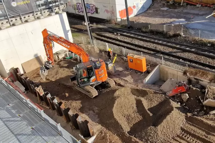 Längst laufen Vorarbeiten am Faktorhaus.