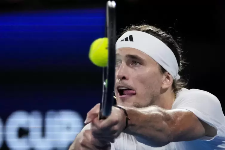 Alexander Zverev startet in Melbourne mit einem Match gegen Dominik Koepfer. 