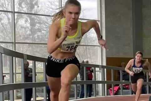 Schnelle Lembergerin: Christina Emser siegt bei der Pfalzmeisterschaft im 200-Meter-Sprint.