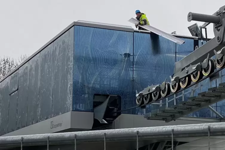 In dieser Woche hat der Abbau der Seilbahn begonnen.