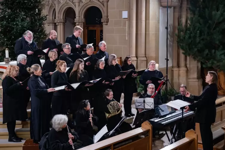 Der Motettenchor singt in St. Joseph: Julia Pyka am Pult. 