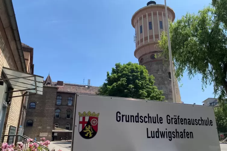 98 Prozent der Schüler an der Gräfenau-Grundschule im Hemshof haben einen Migrationshintergrund. Viele mussten die erste Klasse 