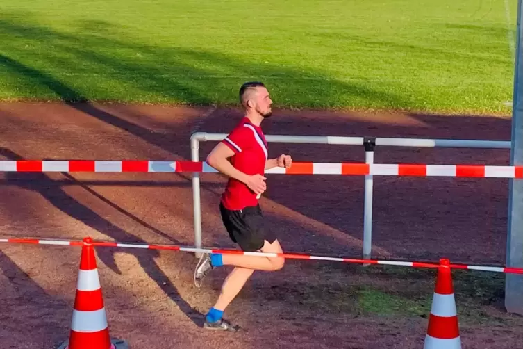 Sieger in Grünstadt: Johannes Ullrich vom TV Bad Bergzabern.