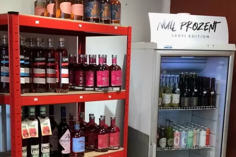 In Kiosken wird oft noch ohne Kontrolle Alkohol an Minderjährige verkauft.