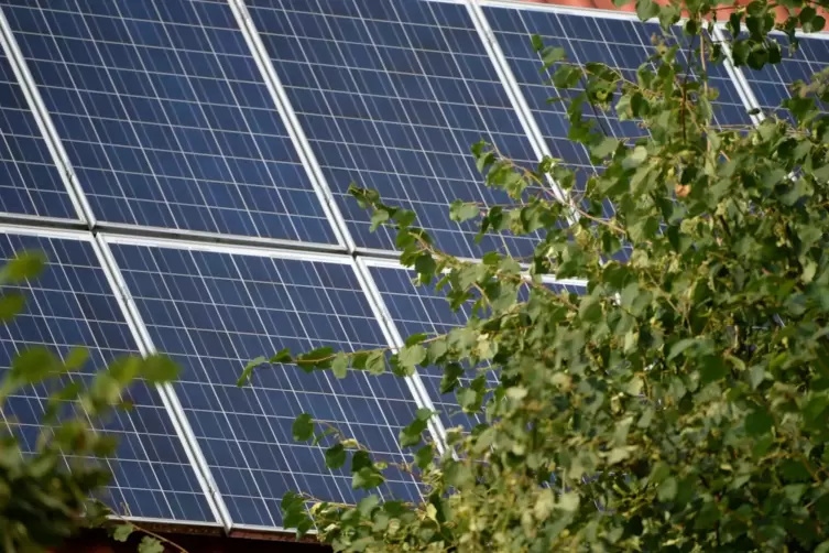 „Noch Potenzial“ für Fotovoltaikanlagen auf den Dächern der Region sieht der Klimaschutzmanager. 