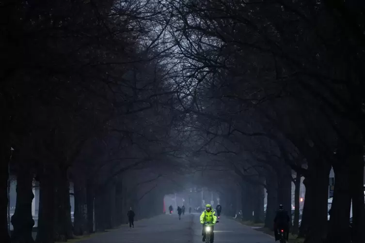 Radfahren im Dunkeln – Sicherheit bei Nacht – LisasBunteWelt