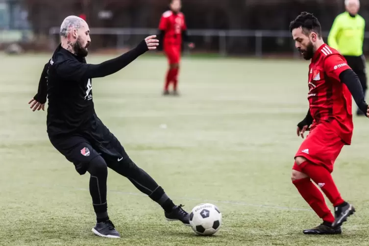 Elegant am Ball: Vatanspors Florian Kaiser.