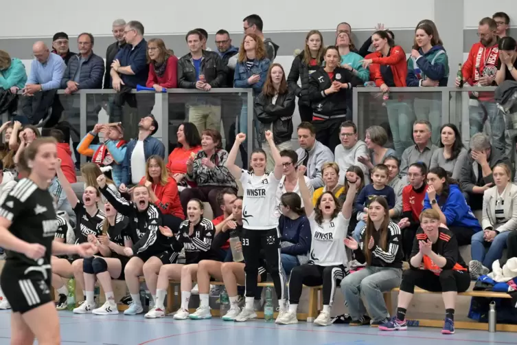 Spannendes Finish: Diesmal jubeln die Heiligensteiner Damen.