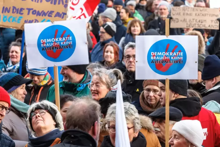 Die Veranstalter wollen ein „Hochfest der Demokratie“ am 23. März in Annweiler feiern. 