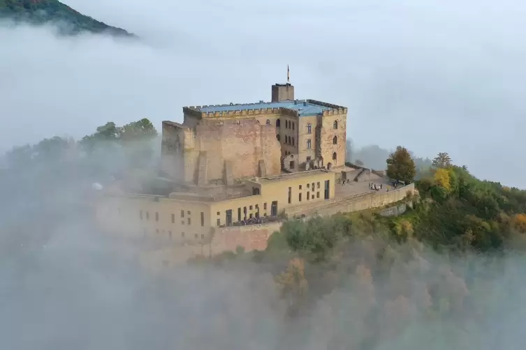 Sowohl kulturell als auch touristisch wertvoll: das Hambacher Schloss. 