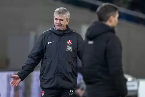 FCK-Coach Friedhelm Funkel war nach dem Remis in Hannover zufrieden. 