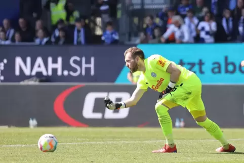 Ein schlechtes Omen? Sein letztes Pflichtspiel bestritt Robin Himmelmann beim 0:3 von Holstein Kiel gegen Fortuna Düsseldorf am 