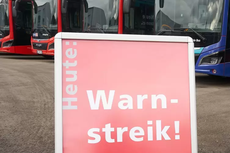 Auch der Kreis Kusel ist vom Busfahrerstreik betroffen. 