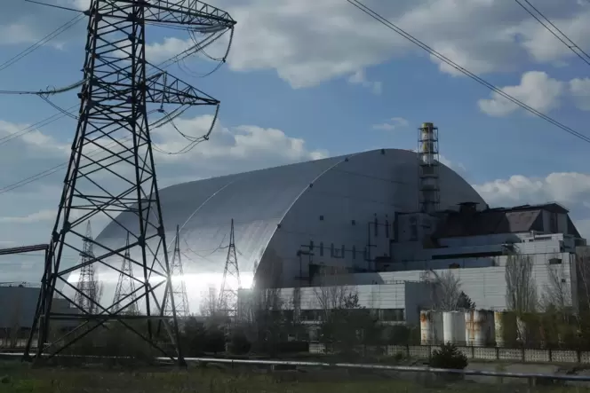 Mit Schutzabdeckung: stillgelegtes AKW in Tschernobyl.