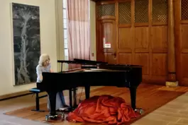 Die lothringische Pianistin Sylviane Calcagno konzertierte am Sonntag in Hornbach.