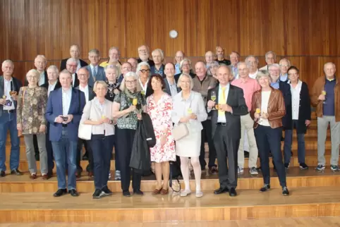 Rund 40 ehemalige Schüler des THG waren zum Klassentreffen des Abiturjahrgangs 1974 nach Ludwigshafen gekommen.