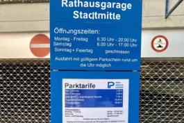 Der Preis für eine Stunde in der Rathaus-Tiefgarage ist von einem Euro auf 1,50 Euro gestiegen. 