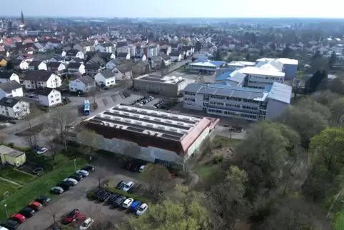 Das Pamina-Schulzentrum in Herxheim, aus der Vogelperspektive fotografiert.