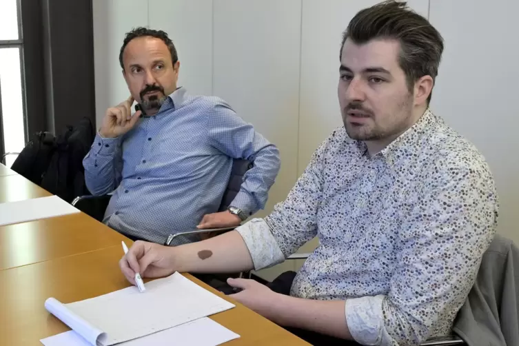 Liborio Ciccarello (links) und Jonas Leibig beim Gespräch in der RHEINPFALZ-Redaktion.
