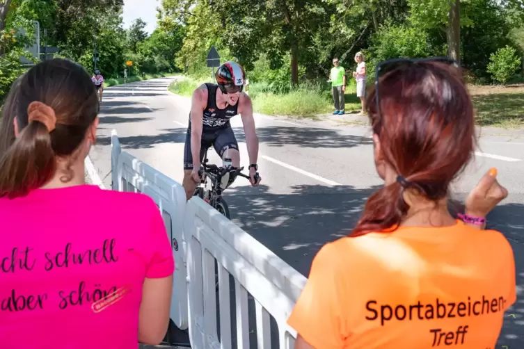  20 Kilometer auf dem Rad: Markus Grandt auf seiner letzten Runde. 