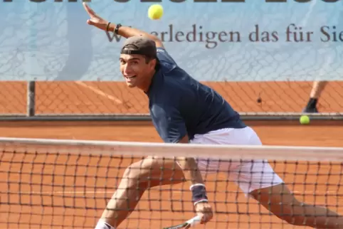 Laraia Fagotti kam gegen Neustadt im Einzel und im Doppel zu seinen ersten beiden Punkten für den TC Weiß-Blau Zweibrücken.