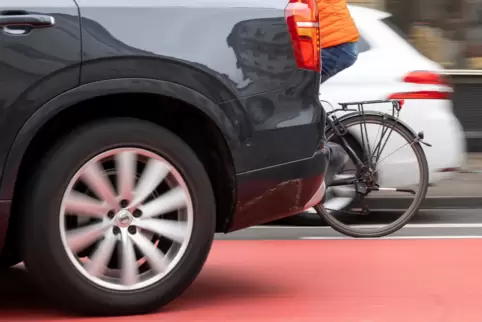 Ein gleichberechtigtes Miteinander auf der Straße − eine der Herausforderungen im täglichen Verkehr. 