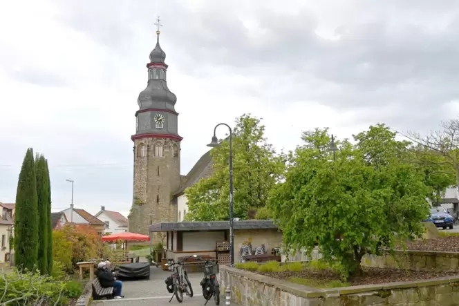 Wie die Dorfmitte einmal aussehen soll, möchten die Kallstadter Politiker noch nicht festlegen.