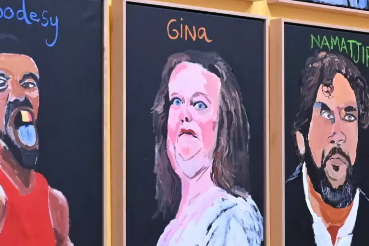 Doppelkinn und hängende Mundwinkel: unvorteilhaftes Porträt von Gina Rinehart.