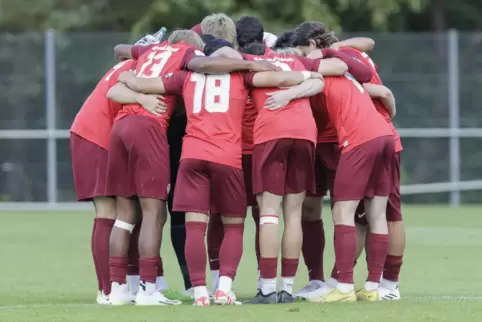 Auf dem drittletzten Bundesliga-Platz: die U19-Fußballer des FCK.