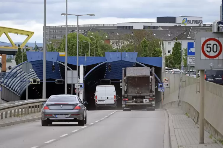 Fahrlachtunnel: Der 489 Meter lange Tunnel verbindet die B36 mit der B38a. 