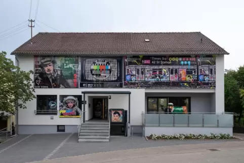 Die neue Pop-Art-Gallery in Heidenheim im Gebäude einer früheren Volksbank-Filiale. 