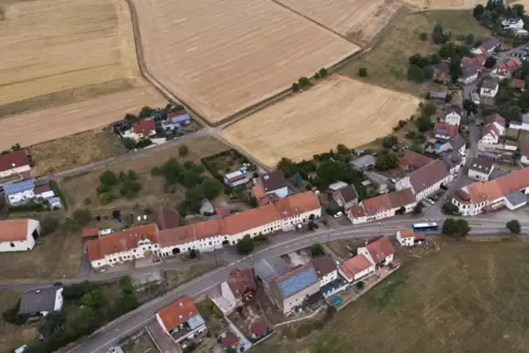 Auch auf der B420, die durch Rathsweiler führt, wird häufig zu schnell gefahren. 