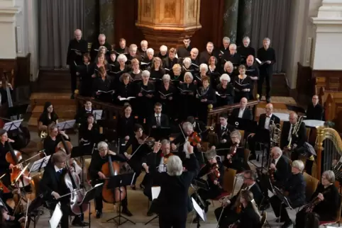 Furioser Abschied: Bezirkskantor Martin Reitzig widmete sich in der Paulskirche Bruckner und Fauré. 