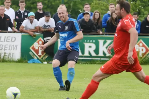 2019 im Aufstiegsspiel zur A-Klasse gegen den SV Obersimten Doppel-Torschütze für die SG Thaleischweiler: Benjamin Grünnagel (li