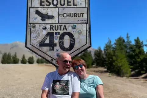 Jürgen Jacob und seine Frau Bärbel in Esquel in Argentinien. Zeit für Reisen wollen sich die beiden nun erst recht nehmen und Pl