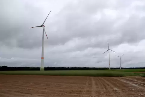 Die Windräder sollen nachts bald fast gar nicht mehr blinken.