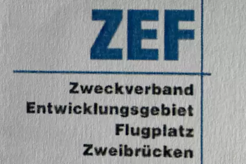 In der Verbandsversammlung des Zweckverbandes stehen am Dienstag erste Schritte zur Ausweisung neuer Gewerbegebiete am Flugplatz