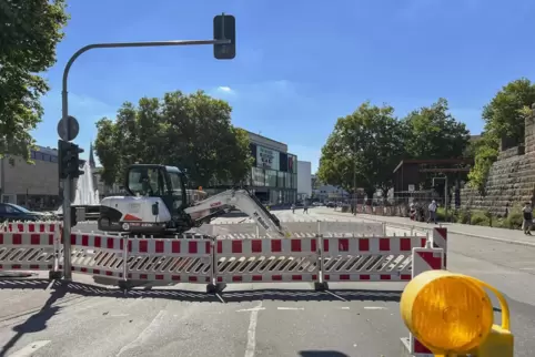 In der Burgstraße nördlich der Fruchthalle wird zurzeit noch gebaut. In den vergangenen Jahren (Foto vom August 2022) änderte si