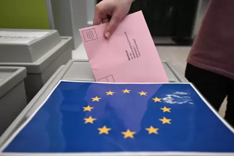 In Deutschland dürfen bei der Europawahl erstmalig alle Menschen ab 16 Jahren abstimmen. 