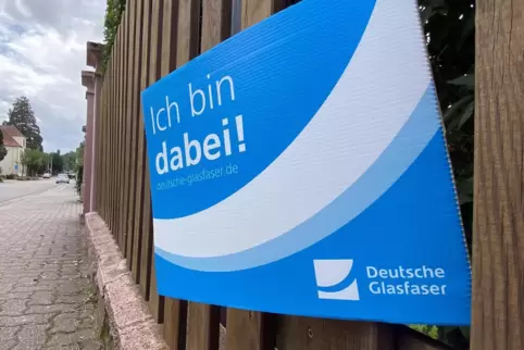 Werbung für die Deutsche Glasfaser und Inspiration für die Nachbarschaft. 