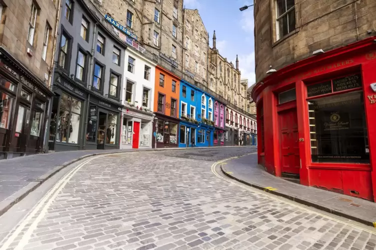 Die Victoria Street soll J. K- Rowling als Vorlage für die Winkelgasse in den Harry-Potter-Romanen gedient haben. 