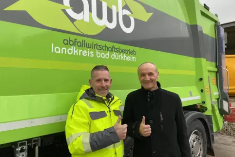 Der AWB hat 2023 sein zweitbestes Ergebnis erzielt. Hier im Bild Betriebsleiter Matthias Schadler (links) und AWB-Chef Klaus Pab